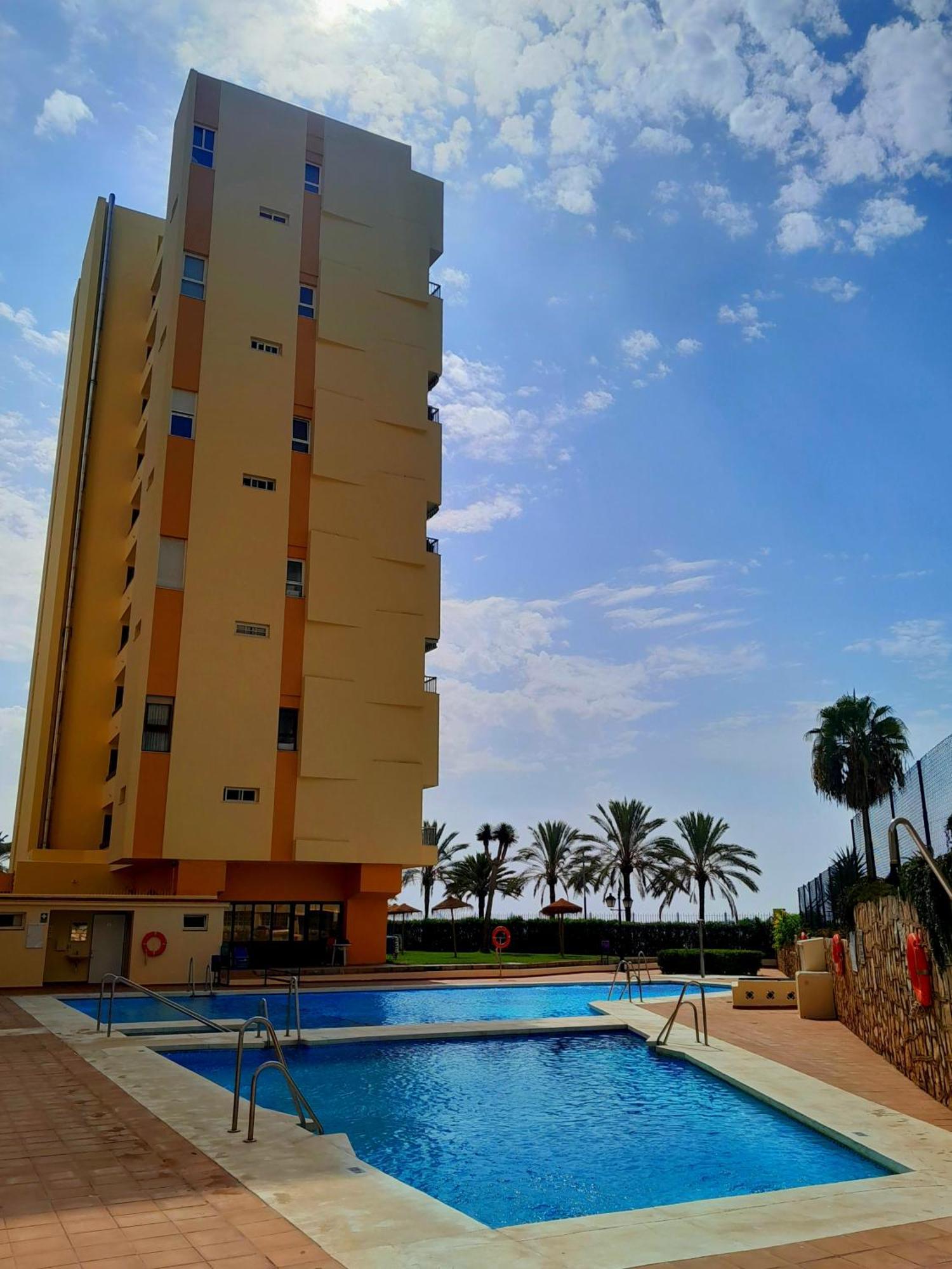 Seafront Apartment Marbella Eksteriør billede